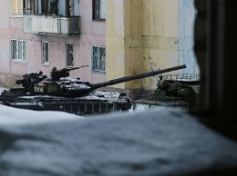 Украинские танки прячутся в жилых кварталах Авдеевки. ОБСЕ «не видит» нарушений