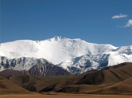 На пике Ленина в Киргизии погибли трое российских альпинистов
