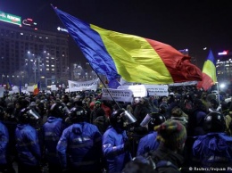 Министр торговли Румынии подал в отставку в знак протеста против декрета правительства