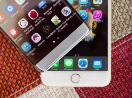 Названы 5 главных преимуществ флагмана Samsung Galaxy S8 над iPhone 8