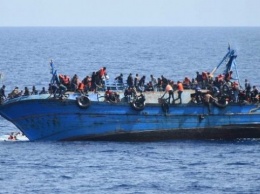 В Средиземном море спасли 1300 мигрантов