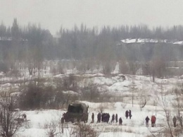 В Макеевке мирные жители разогнали боевиков, захотевших пострелять из двора жилого дома (фото)