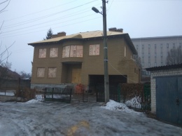 В сети опубликовали фото дома запорожского мрав