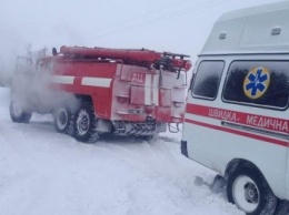 За выходные спасатели Черниговщины освободили из снеговых заносов три автомобиля