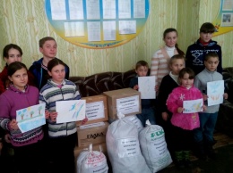 Школы-интернаты Николаевщины передали гуманитарную помощь для жителей Авдеевки