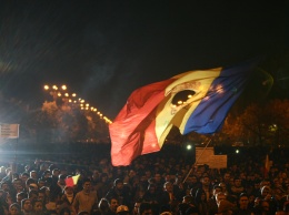 В Румынии граждане победили, но им стоит быть бдительными - FT