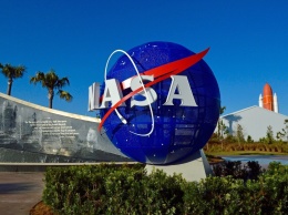 NASA установит переходной шлюз для коммерческих грузов на МКС