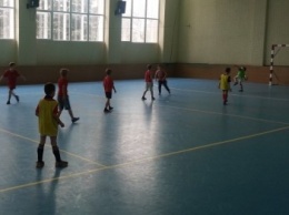 Дворец спорта «Шахтер» объявляет набор детей в секцию по мини-футболу