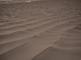 Ученые обнаружили на Марсе загадочные песчаные волны