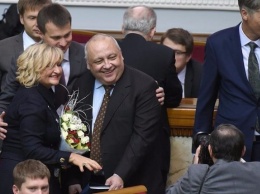 Грынива на посту главы фракции БПП может заменить жена Луценко