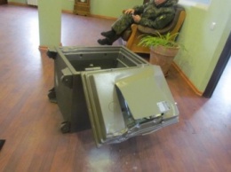 В офисе мариупольской «Скорботы» взломали двери и изъяли документацию (ФОТО+ВИДЕО)