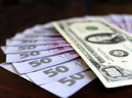 В нелегальных обменных пунктах Киева силовики изъяли $3,5 млн и 7 млн грн
