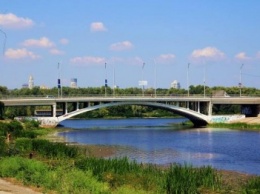 В Киеве отремонтируют мост на Русановку