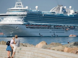 На круизном лайнере Emerald Princess прогремел взрыв, есть погибшие и раненые