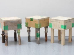 Как починить мебель без гвоздей: дизайнер делает крепления для мебели из пластиковых бутылок