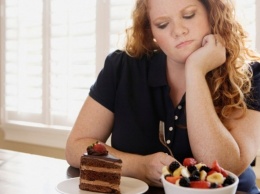 Ученые рассказали, почему зацикленные на диете люди не смогут похудеть