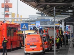 Аэропорт Гамбурга закрывали из-за перечного газа