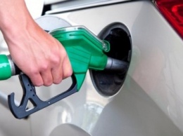 На радость водителям: В Украине снижаются цены на бензин