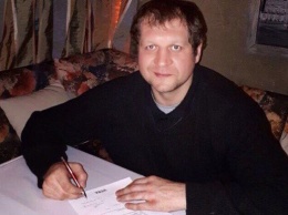 Александр Емельяненко подписал контракт с WFCA на три боя