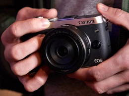 Canon анонсировала беззеркальную камеру EOS M6