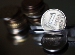 Российский рубль ожидает стремительное падение?