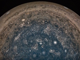 НАСА отказалось от попыток поменять орбиту Juno до конца миссии