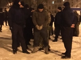 Полиция Харькова покрывает попытку "титушок" захватить детский сад