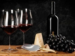 Ученые: Употребление вина помогает похудеть