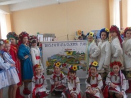 Школьники Добропольского района победили в фестивале этнических культур