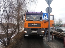 В Киеве лихач на грузовике устроил переполох