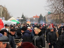 В оккупированном Луганске празднуют Масленицу: опубликованы фото