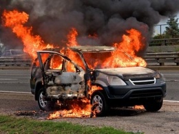 В Кривом Роге горел Lexus