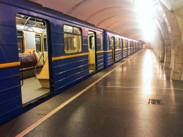 Метрополитен Киева до конца 2017 года намерен откажется от жетонов