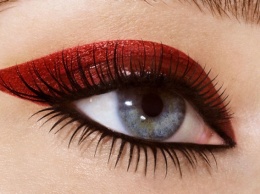 Christian Louboutin выпустили коллекцию для макияжа глаз