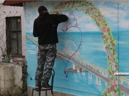 Керченский мост становится городским брендом