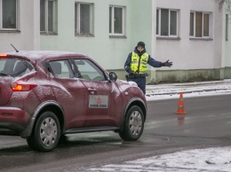 В Эстонии каждому трезвому водителю дадут по конфетке