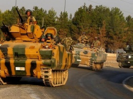«Щит Ефрата»: Турция стянула к границе Сирии тяжелую технику