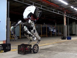 Boston Dynamics научила робота перепрыгивать препятствия высотой 1,2 метра