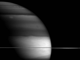 NASA опубликовали впечатляющее фото Сатурна