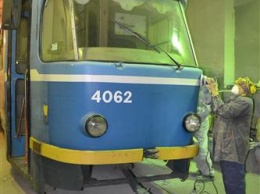 В 2017 году более 20 трамвайных вагонов будут окрашены в цвета флага Одессы