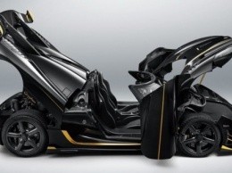 Koenigsegg показал «Грифона» с отделкой 24-каратным золотом