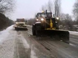 В Украине следующей зимой начнут бороться со льдом на дорогах как в Нидерландах