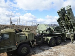 Россия перебросит в оккупированный Крым еще один полк С-400 - СМИ