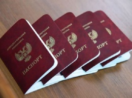 Боевикам ДНР в России показали истинную цену их "паспортов"