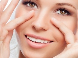 95 процентов женщин не знают об этом: вот как правильно ухаживать за кожей вокруг глаз