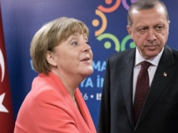 Президент Турции обвинил Ангелу Меркель в нацизме