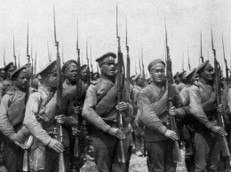В феврале 1917 года армия России была под угрозой голода - Историки