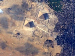 Астронавт показал из космоса египетские пирамиды