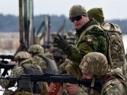 Кремль возмутился продлением Канадой военной помощи Украине