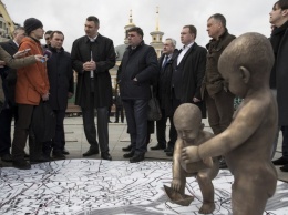 На Почтовой площади установят скульптуру Кия, Щека, Хорива и Лыбеди в образе детей